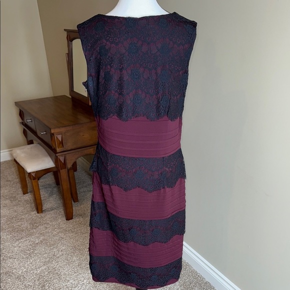Cleo Midi Dress Burgundy Black Sheath Cocktail, maybe goth, Formal Women's Sz 12 - Picture 12 of 13